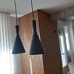 A Un Paso De Montana,mar Y Ambiente アパート